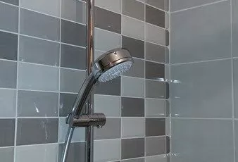 Colonne de douche Grohe série Euphoria Bruz